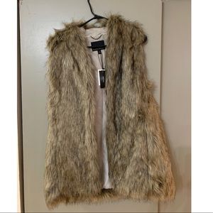 NWT Banana Republic Faux Fur Vest